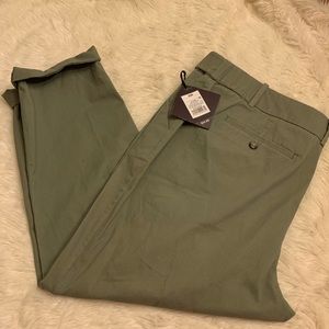 Size 22 Army Green Pants. Ava & Viv